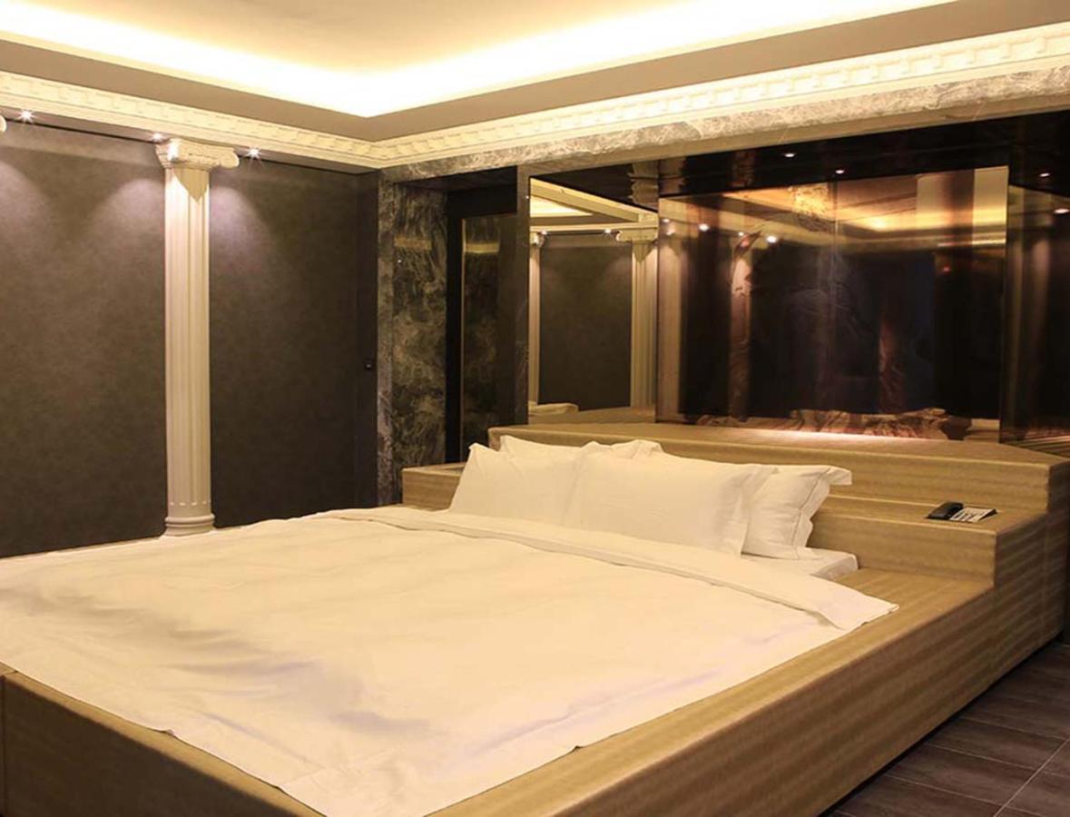 All-Ur Boutique Motel-Hsin Chu Branch Sin-ču Exteriér fotografie